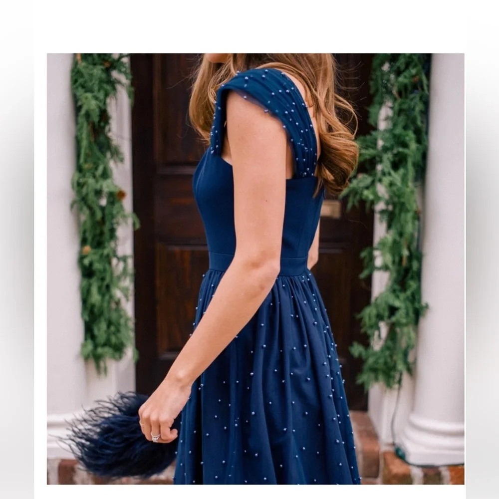 Gal Meets Glam Delores Navy Blue Pearl Beaded Dress Size 6 - Picture 5 of 6